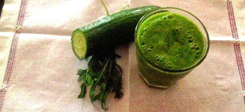 Liebeskummer Rezepte: Scharfe Gurke Smoothie